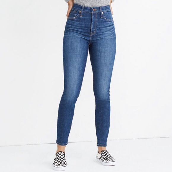 Madewell Denim - Madewell distressed Highrise Curvy Jeans